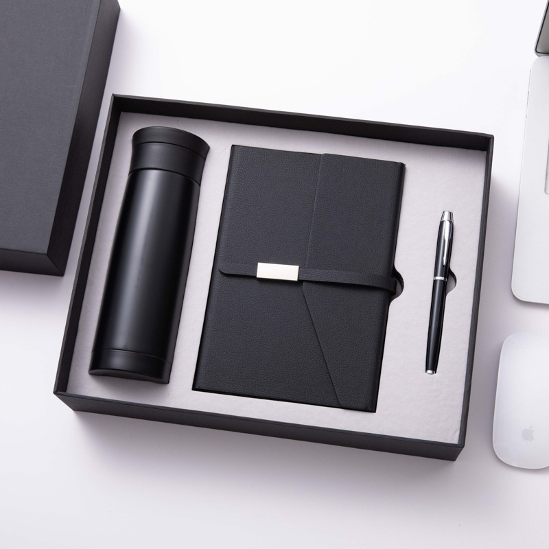2025 HOT SALE gifts set notebook with pen and bottle for new year gifts