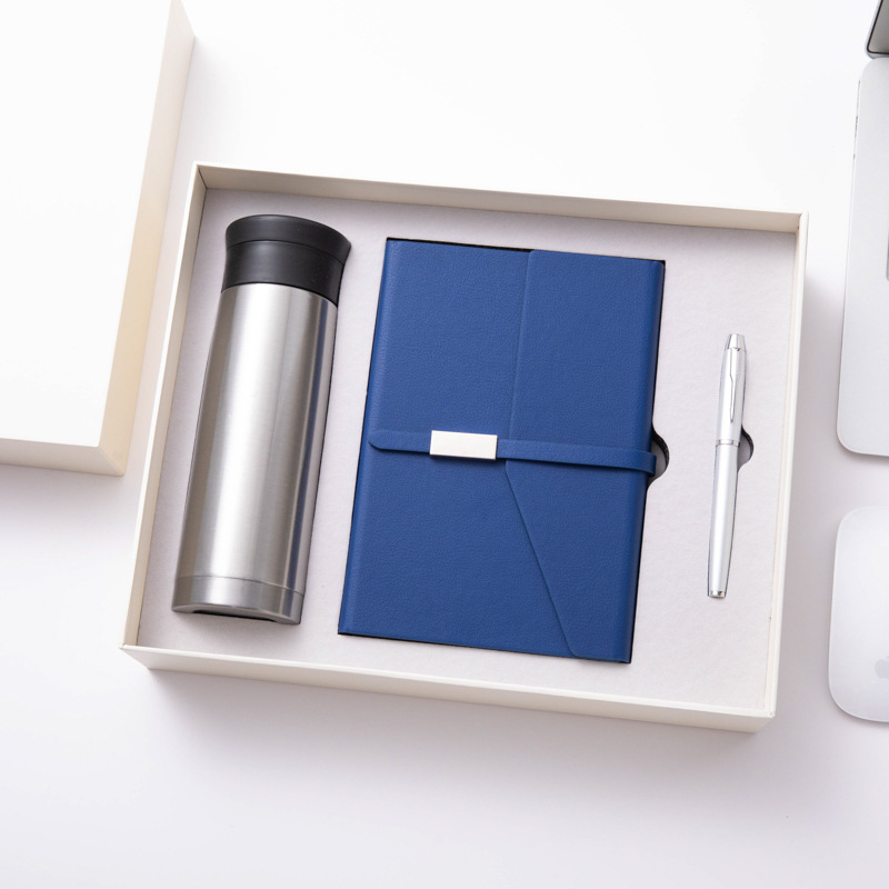 2025 HOT SALE gifts set notebook with pen and bottle for new year gifts